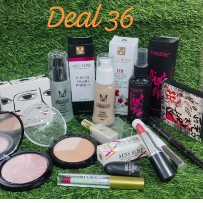 Deal 36 – Full Glam Makeup Kit (11-in-1)